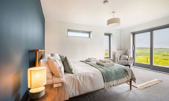 Caroy Villa | Wonderful private villa for 6 guests with WIFI, TV, patio and panoramic view