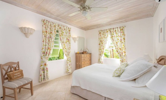 Mullins Apartment | Wonderful Sea views and 90 seconds from the beach