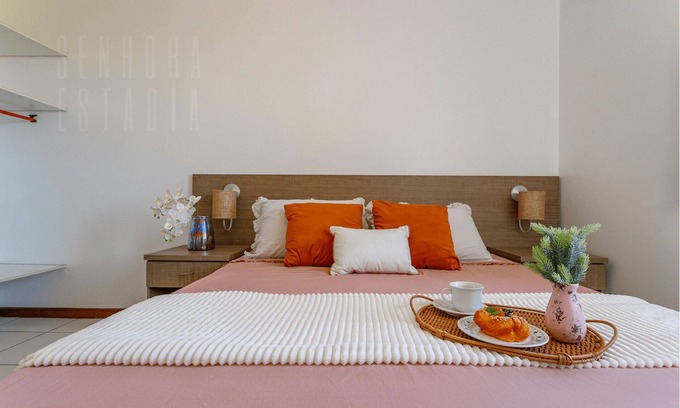 Itapiruba Apartment | Wonderful View: Beachfront Apartment