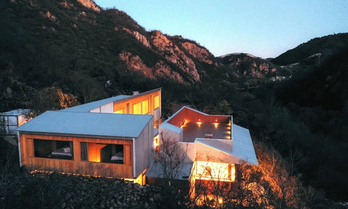 Huairou Cabin | Wooden house at the foot of the Great Wall, Beijing, China. Outdoor experiences!