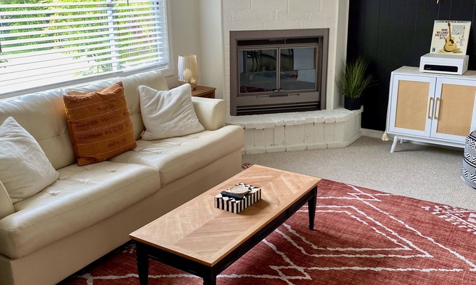 Kalispell Apartment | WOODLAND PARK HIDEAWAY - Easy access to Glacier Park