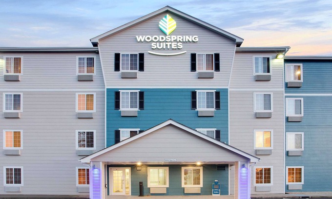 Shelby Hotel | WoodSpring Suites Charlotte Shelby