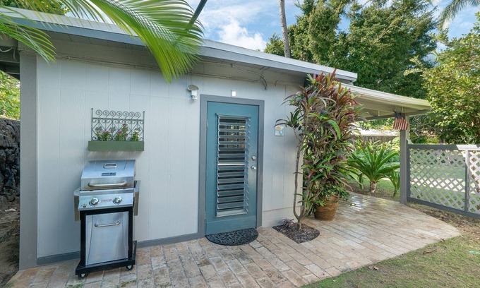Kailua Cottage | World Famous Kailua Beach Charming Cottage
