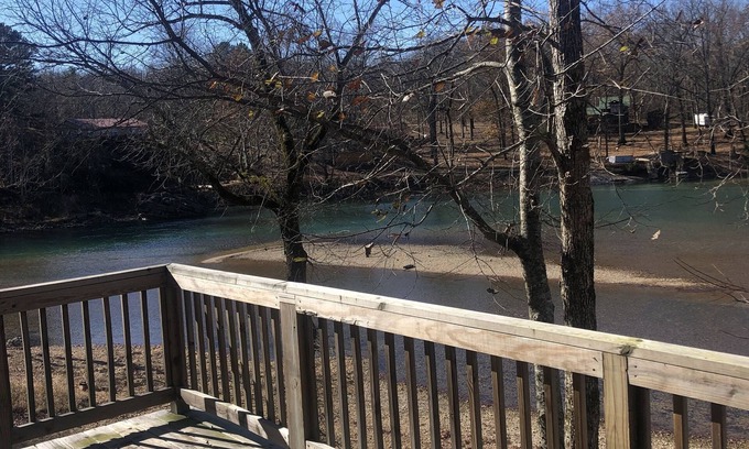 Doniphan House | Worley Bend Cabin on Current River