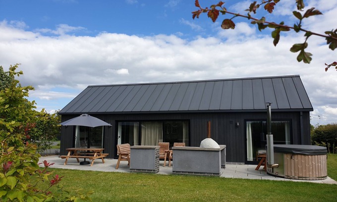 Low Catton Cottage | WREN, family friendly, character holiday cottage in Bishop Wilton