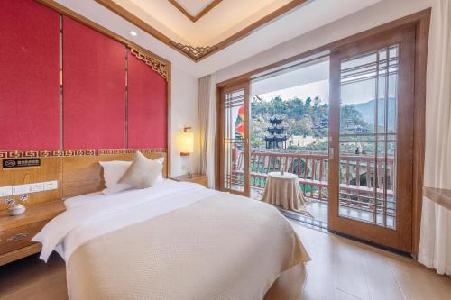 Zhenyuan Hotel | Wushiju丨Zhenyuan Ancient City Riverside B&B