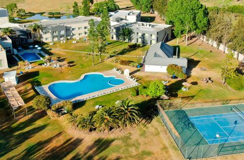 Campana Hotel | Wyndham Garden Campana