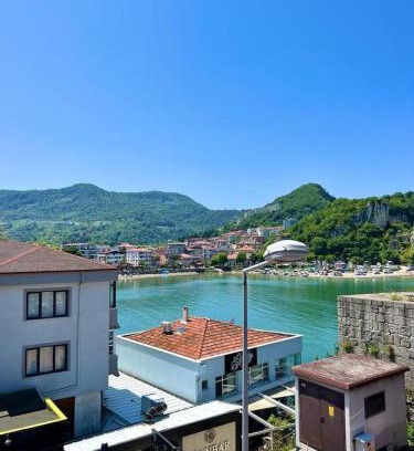 Amasra House | Yaşar Marin Denizer Pansiyon