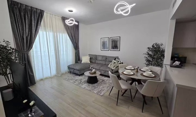 Abu Dhabi City Center Apartment | Yas Island, near Theme park Ferrari world-yas mall