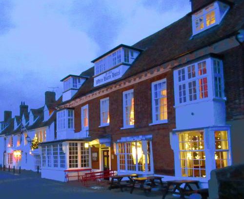 Burnham-on-Crouch Hotel | Ye Olde White Harte Hotel