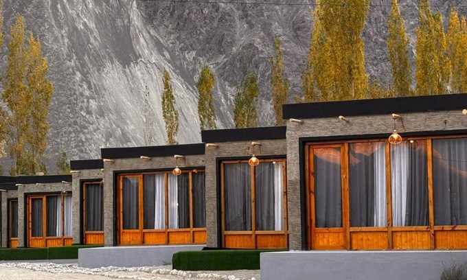 Hundur Hotel | Yeti Resort Hunder