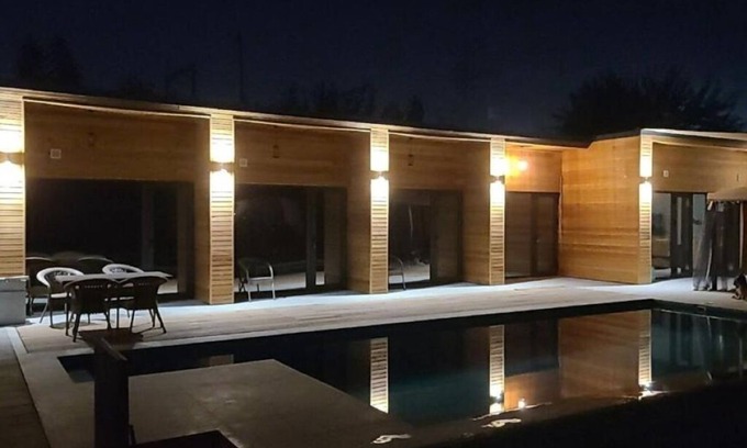 Tashkent Bed & Breakfast | YO Guesthouse : Quadruple Room with Shower