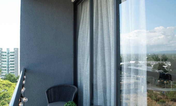 Punal House | Your getaway suite 801