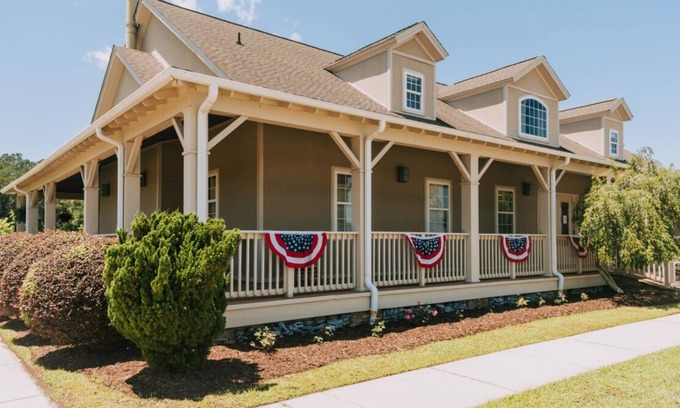 Longs House | Your Home Away From Home! Outdoor Pool, Close to Crown Park Golf Club