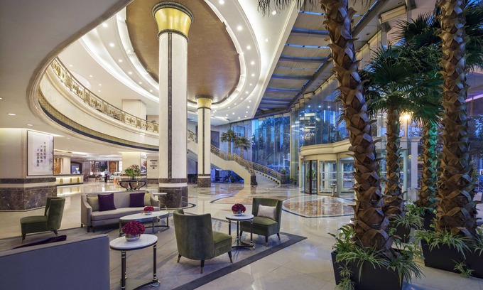 Shijiazhuang City Center Hotel | Yun-Zen Jinling World Trade Plaza Hotel