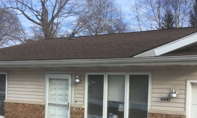 Riverside Apartment | Zees hide away 41