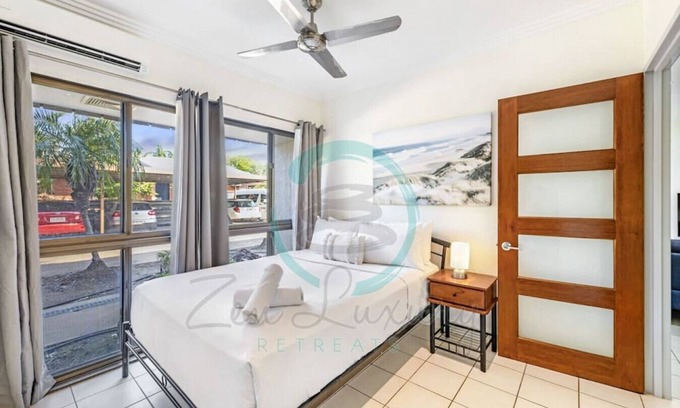 Brinkin Apartment | Zen by the Coast - 2 BR Cozy Apartment