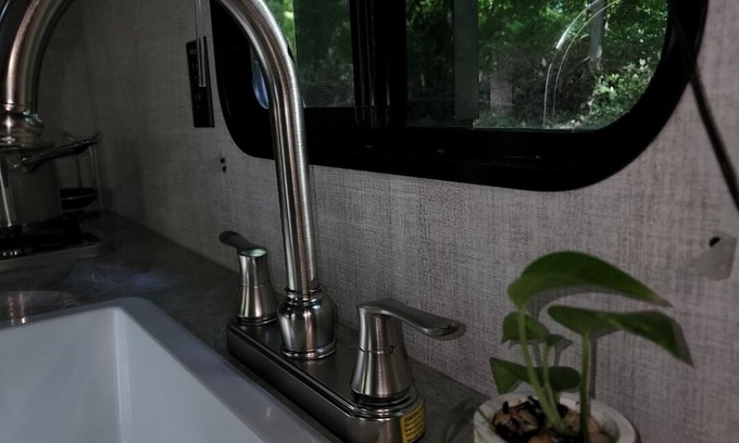 Paw Creek House | Zen RV 5 mins from white water center and CLT airport