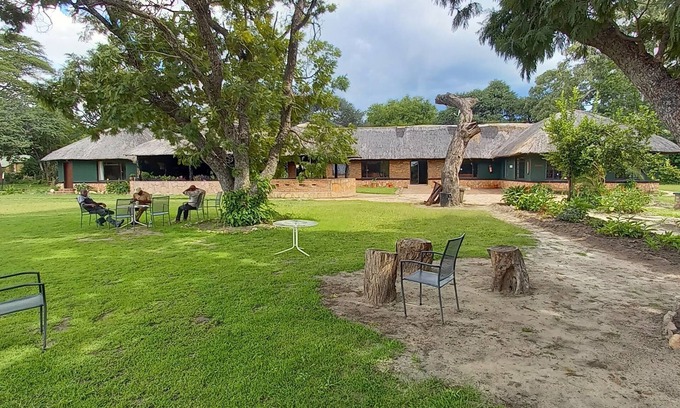Hammanskraal Bed & Breakfast | ZIMPARKS BOOKINGS
