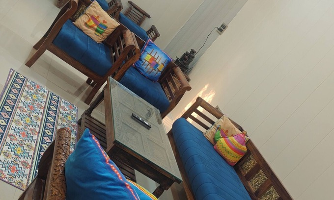 Taj Ganj House | ZM Homestay: 5 minutes drive to the Taj Mahal, the Symbol of Love