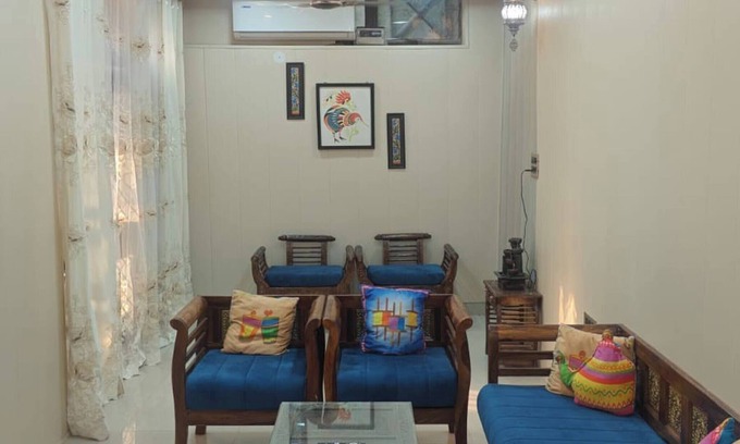 Taj Ganj Apartment | ZM Homestay - Luxury Comfort Awaiting