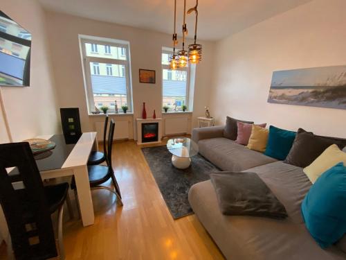 Mitte Apartment | ZUR SCHLEUSE - Ferienwohnung bis 6 Personen mit gem Garten