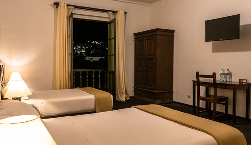 Traditional Twin Room