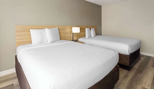 Room, 2 Queen Beds, Non Smoking