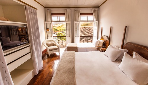 Deluxe Triple Room
