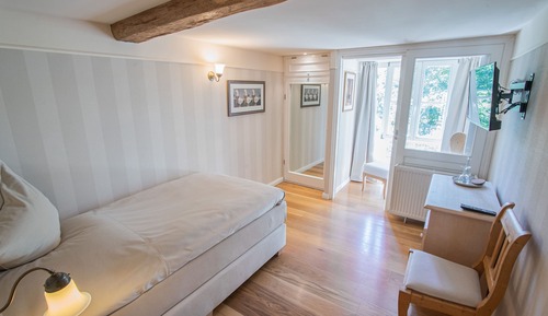 Superior Single Room