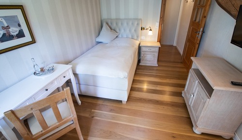 Superior Single Room