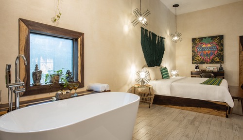 Romantic Villa, 1 King Bed, Jetted Tub