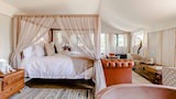 Honeymoon Tent