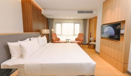 One Bedroom Suite