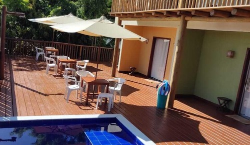 Economy Apartment, Poolside