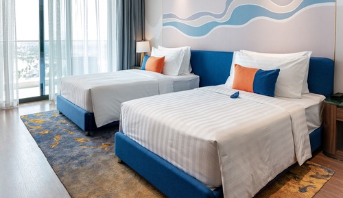 Premier Twin Room