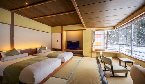 Signature Twin Room, River View