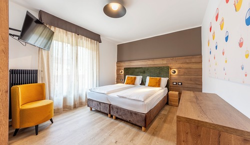 Superior Triple Room, Balcony