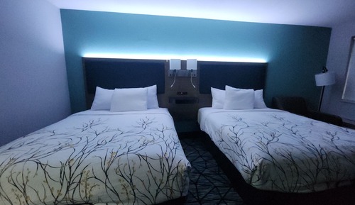 Room, 2 Queen Beds, Non Smoking