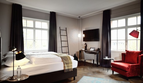 Large Room (Single Use)