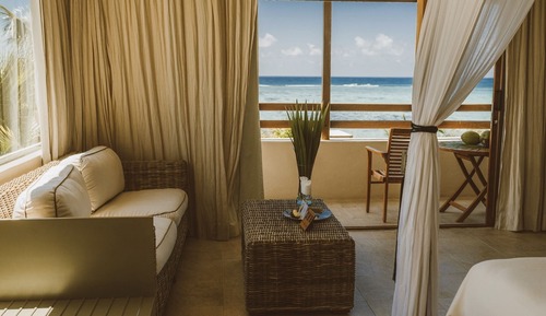 Nefertiti Honeymoon Suite