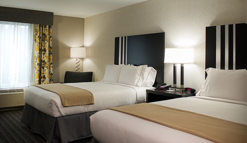 Room, 2 Queen Beds, Accessible, Non Smoking (Comm, Mobil Tran Shwr)