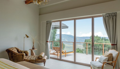 Ngorongoro House (6+1)