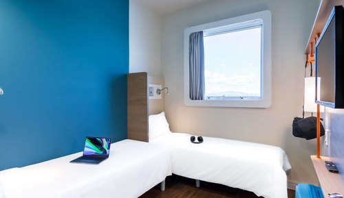 Standard Room, 2 Twin Beds