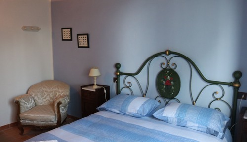 Standard Apartment, Hill View