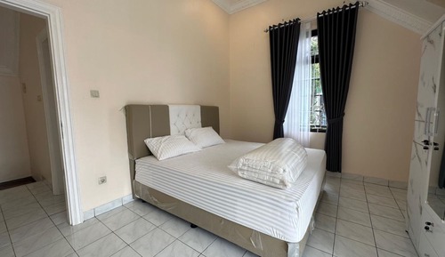 Comfort Villa, 2 Bedrooms, Balcony, Garden View
