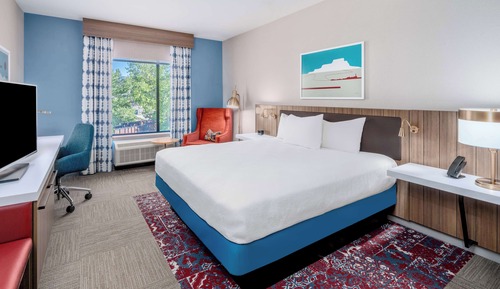 Room, 1 King Bed, Accessible (Hearing)