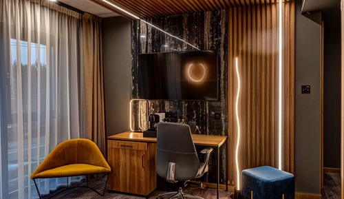 Deluxe Double or Twin Room