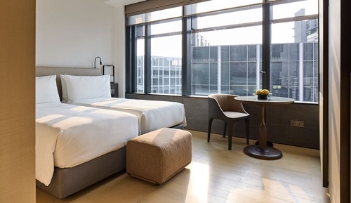 Emerald Room Twin