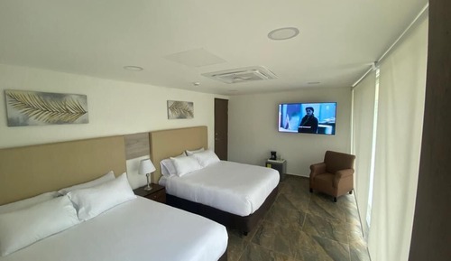 Deluxe Double or Twin Room